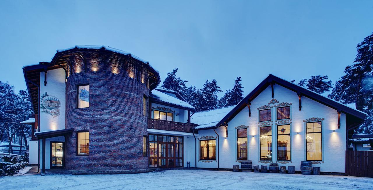 Shpatser hotel Briukhovychi Buitenkant foto